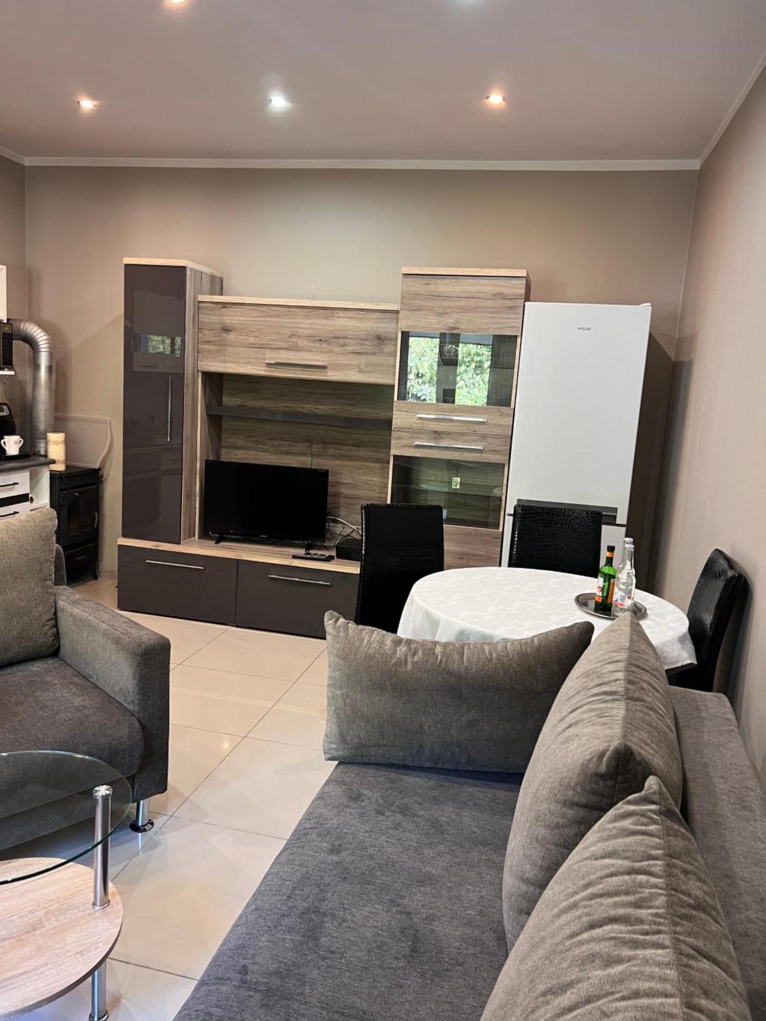 Look Of Dreams - Apartament Milowice Sosnowiec Buitenkant foto